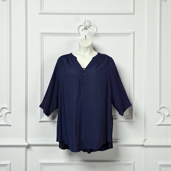 Penningtons Tops - NWOT, Penningtons, Plus Size Navy Tunic Blouse, 2X